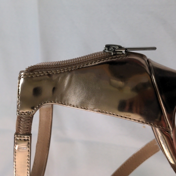 Steve Madden Rose Gold Heels size 7.5M - Picture 13 of 14